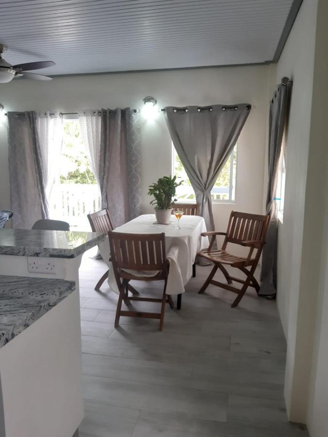 Tranquility Suites- Feels Like Home Choiseul Екстер'єр фото